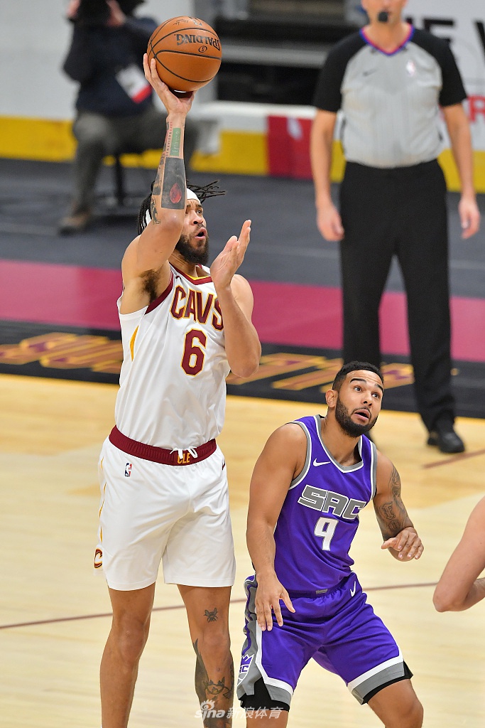 开元棋牌-包含萨克拉门托国王主帅复盘备战NBA季后赛费德勒与40激战公牛分钟之后，加时末段费城76人手感冰凉的词条